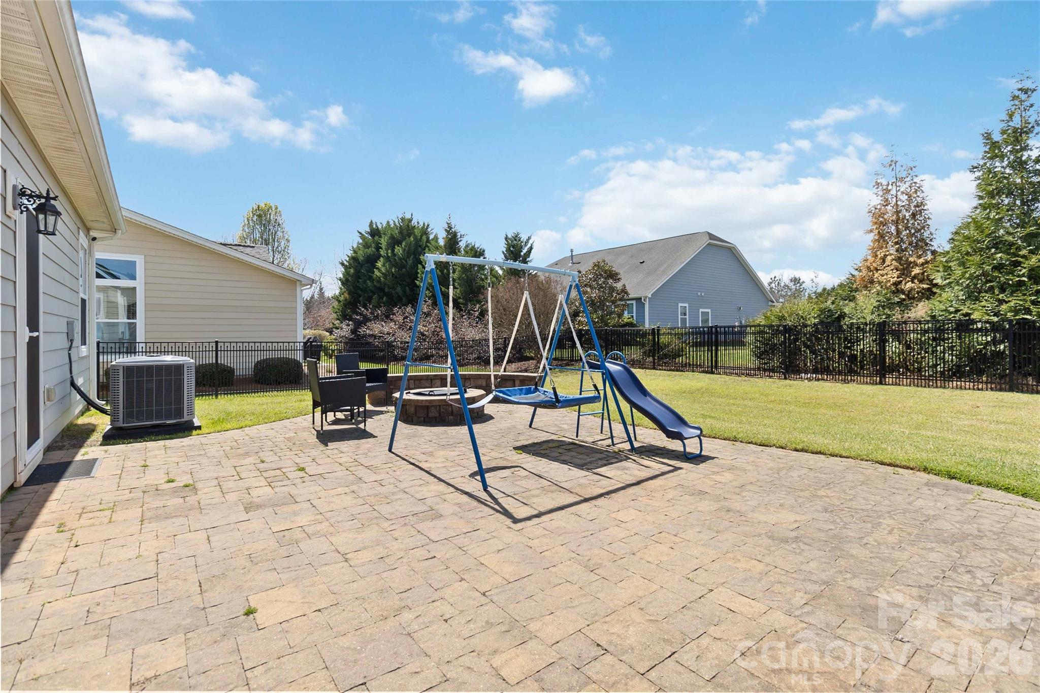 The Vineyards on Lake Wylie - Residential