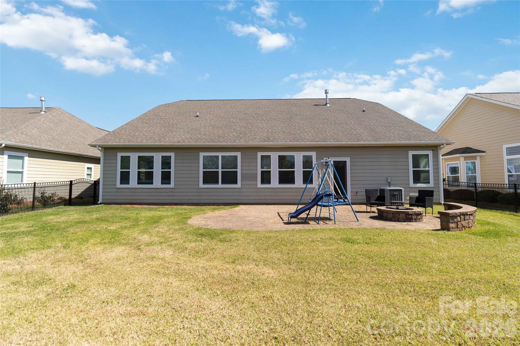 The Vineyards on Lake Wylie - Residential