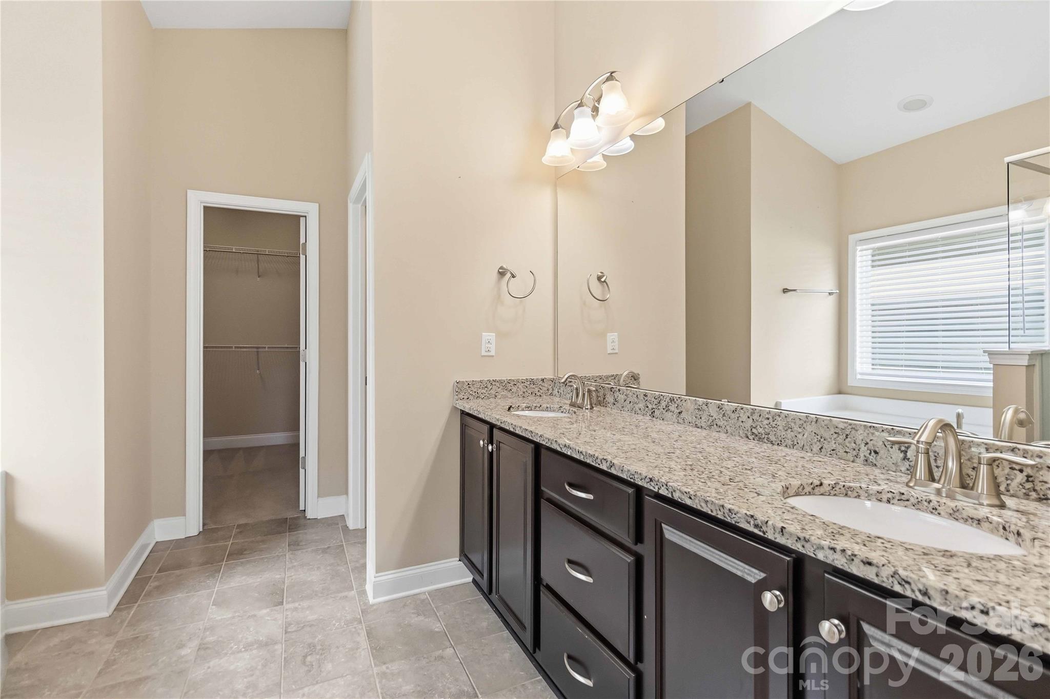 The Vineyards on Lake Wylie - Residential