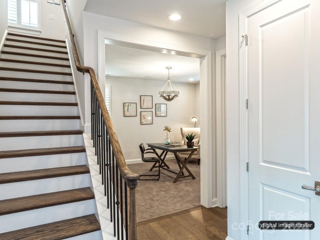 Riverchase Estates - Residential