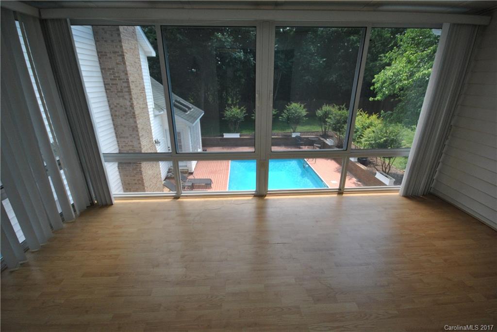 Country Woods - Residential