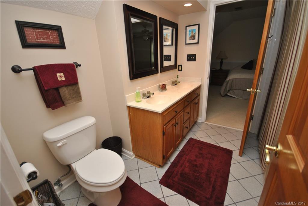 Country Woods - Residential