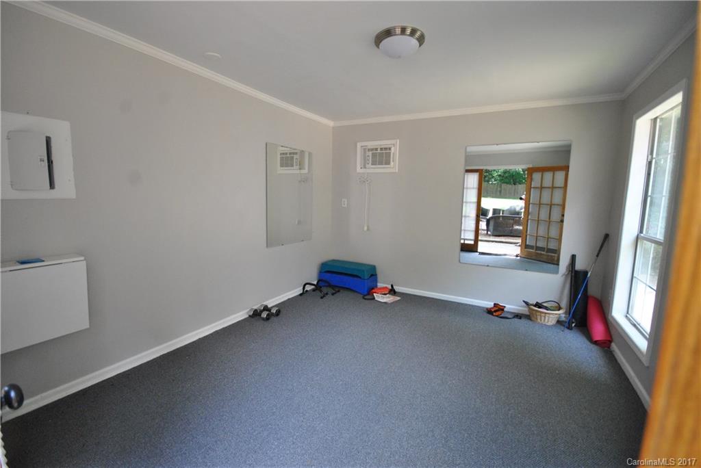 Country Woods - Residential