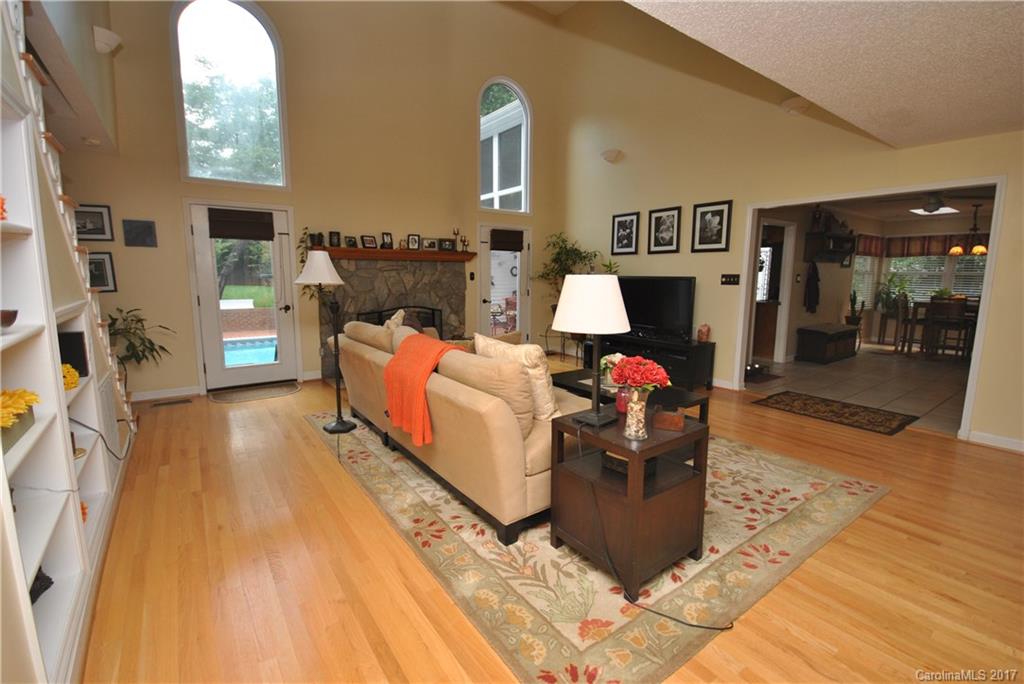 Country Woods - Residential