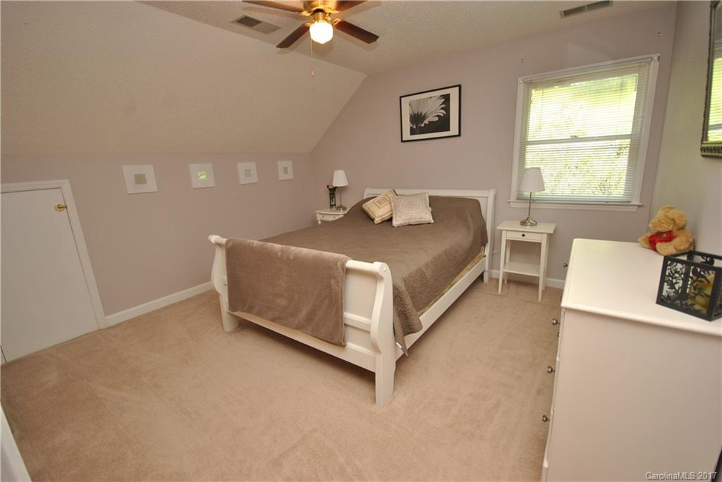 Country Woods - Residential