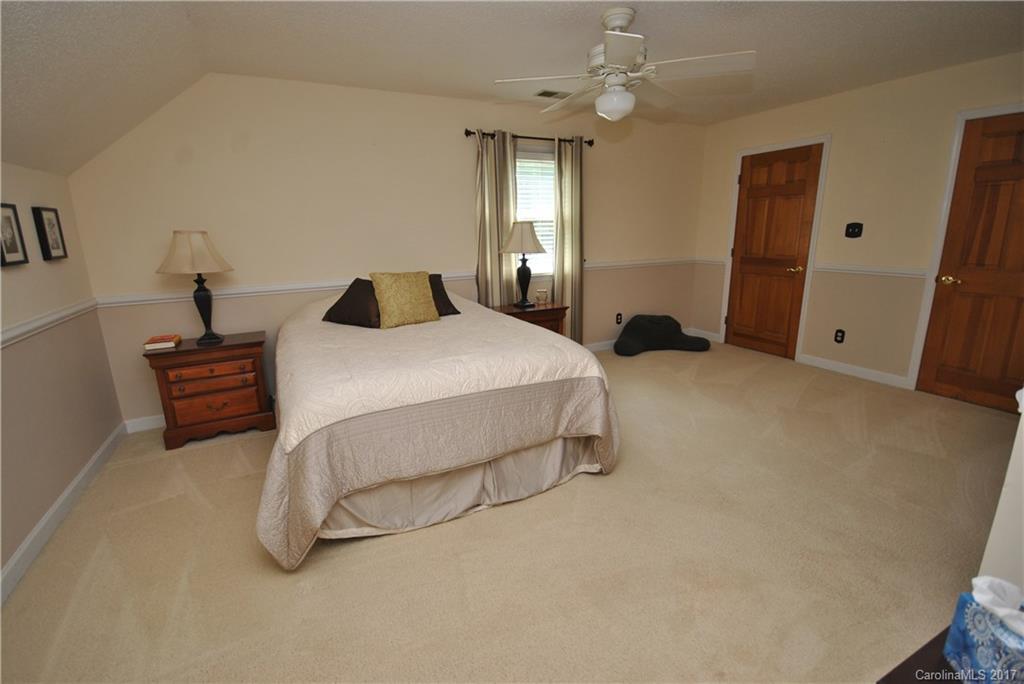 Country Woods - Residential