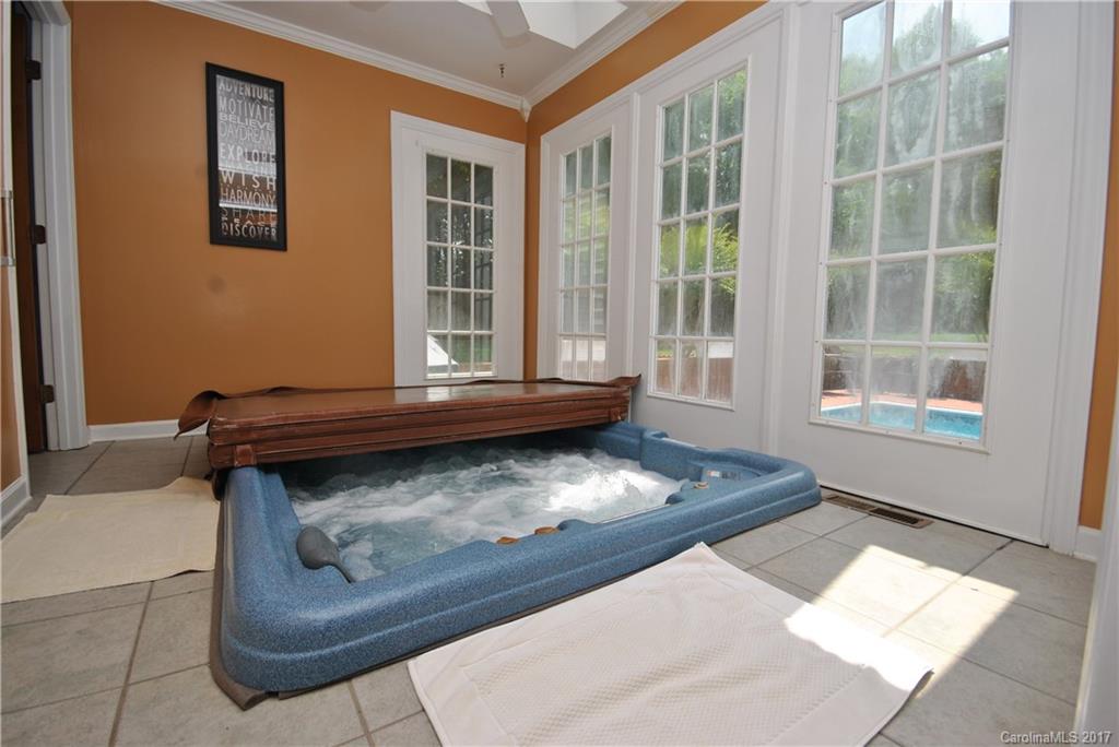 Country Woods - Residential