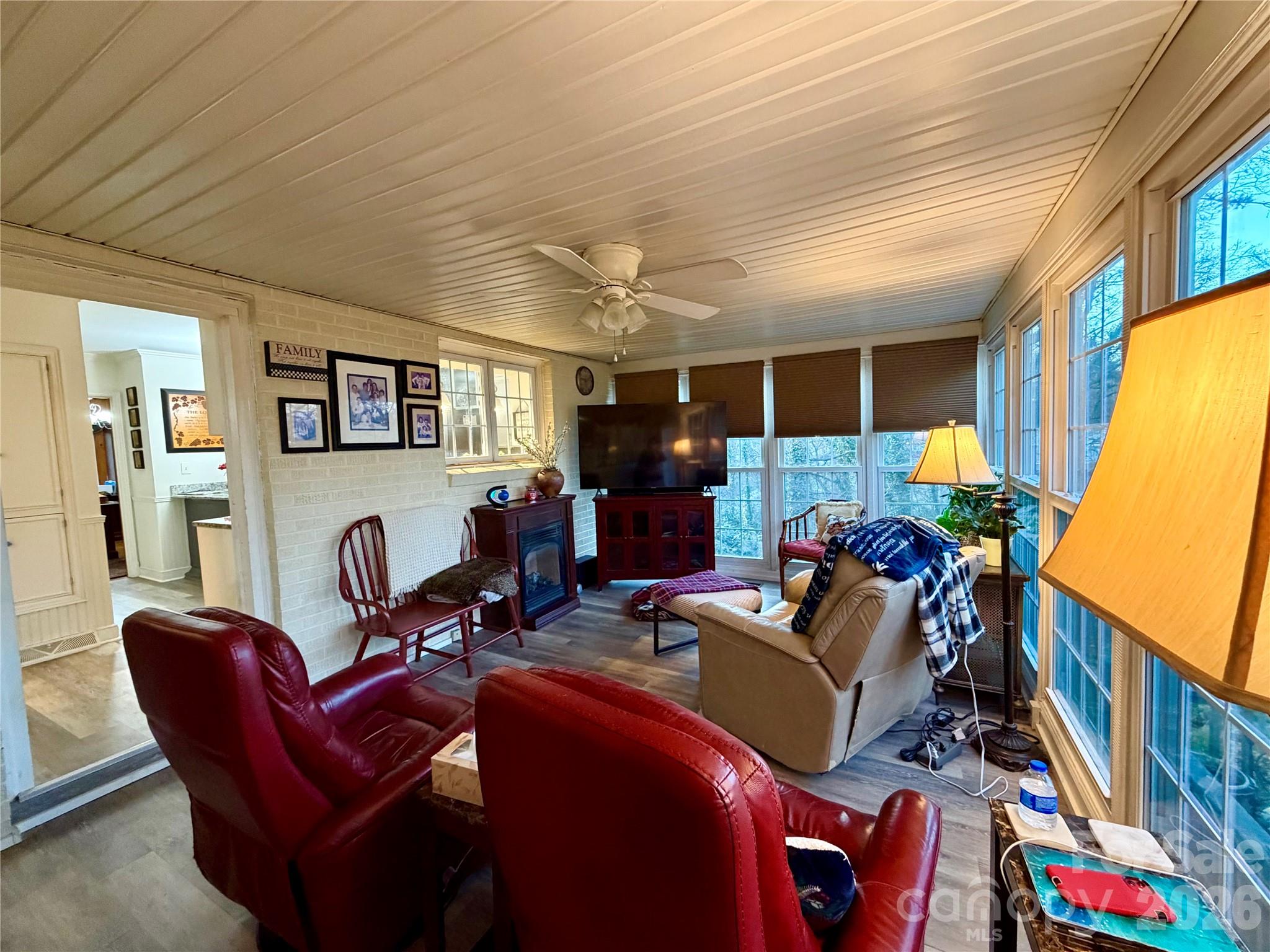 NORMANDY - Residential