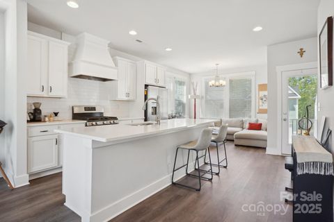 562 Amalfi Drive Davidson NC 28036