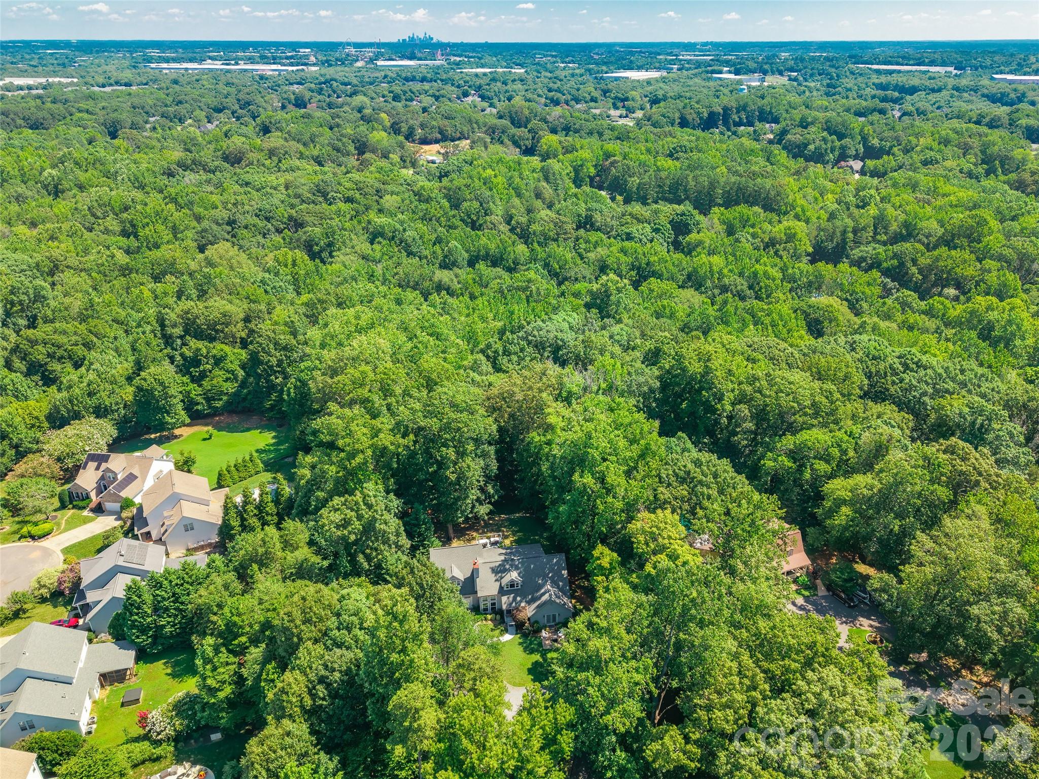 1326 Clifflure Lane