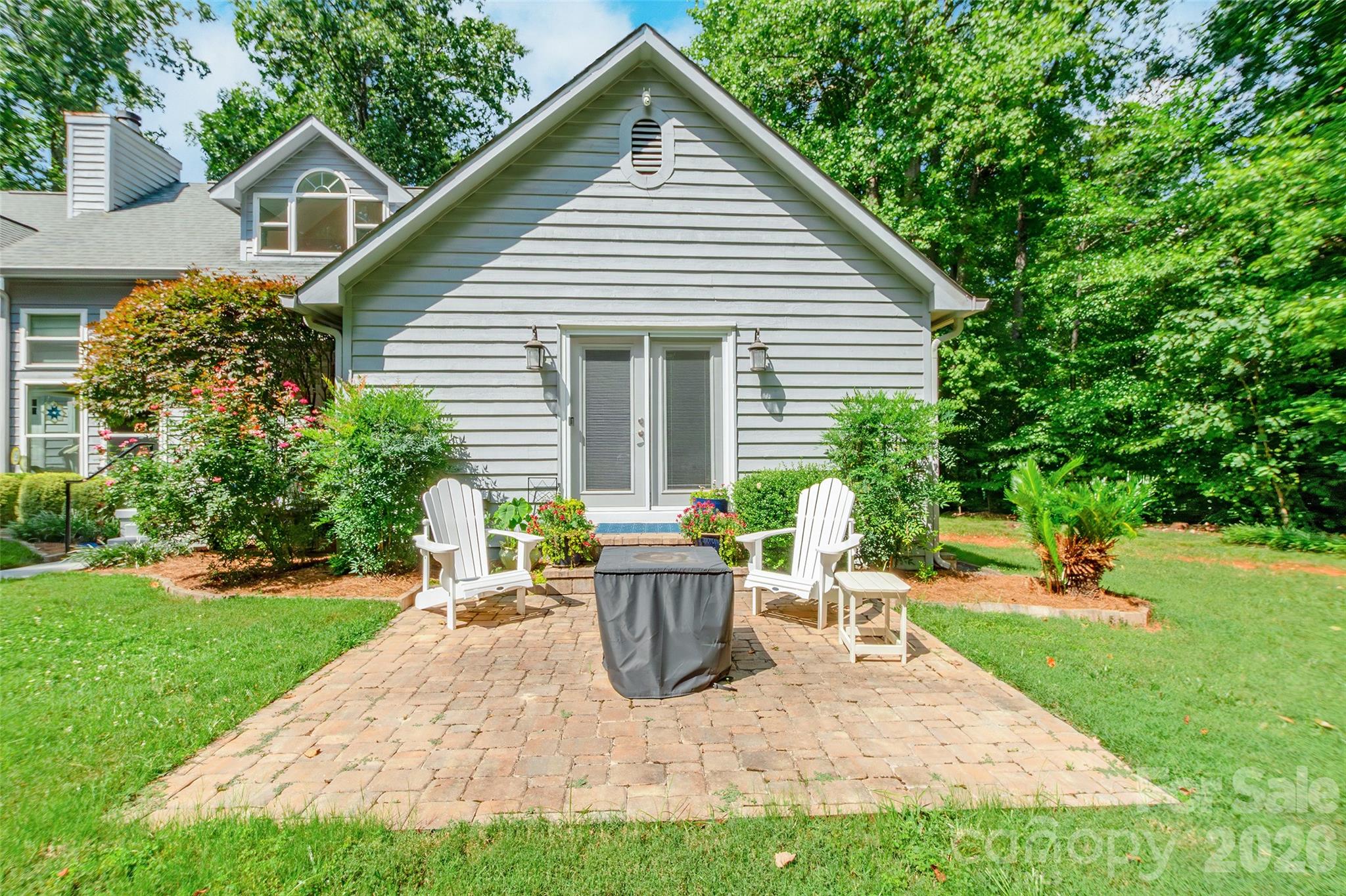 1326 Clifflure Lane