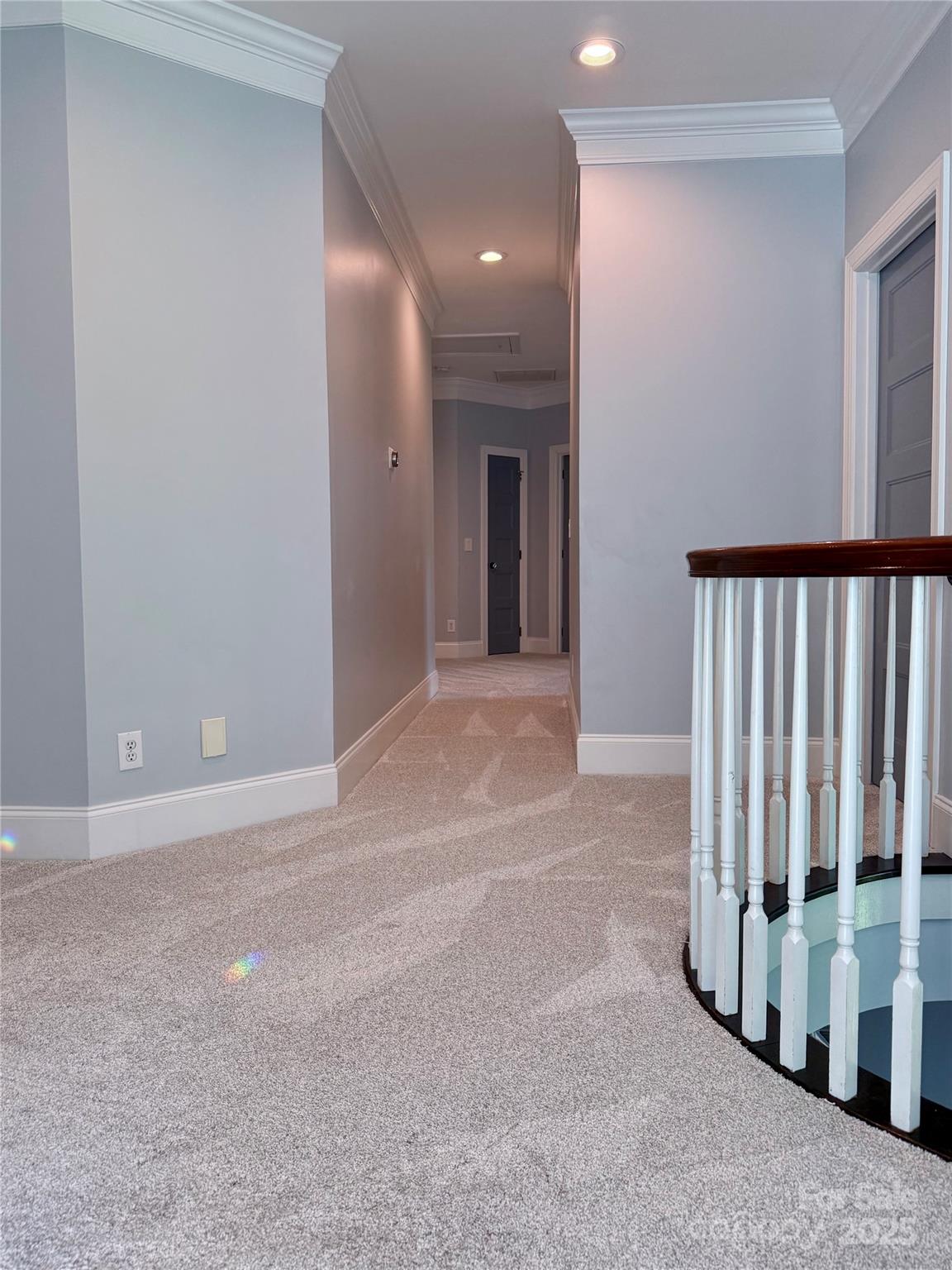 Diane Shores - Residential