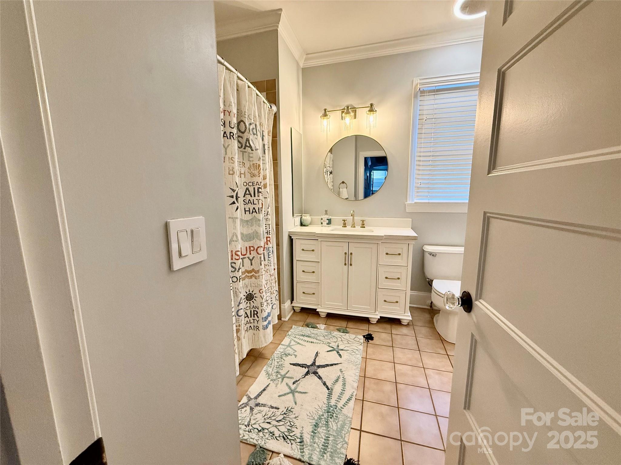 Diane Shores - Residential