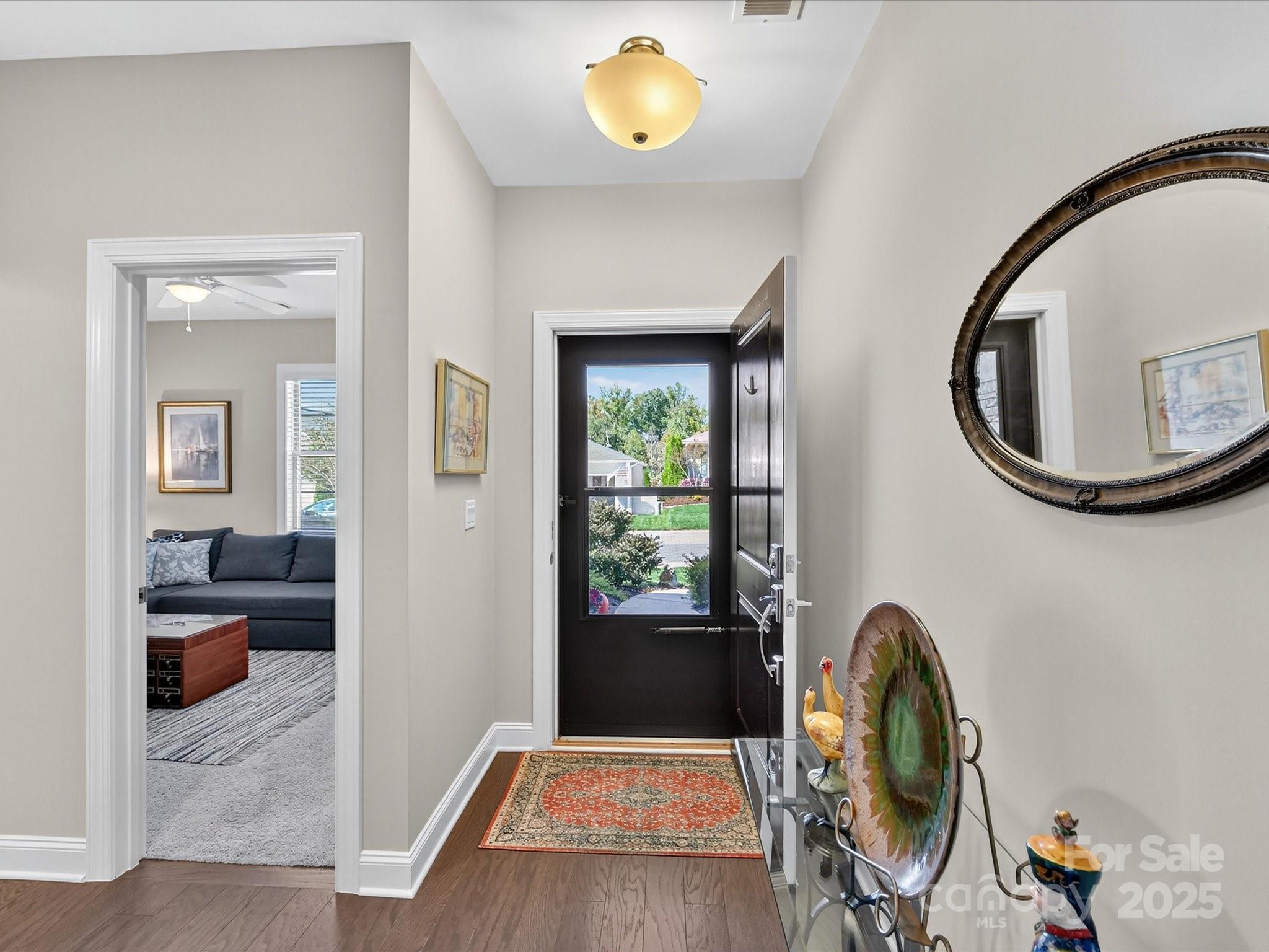 4851 Looking Glass Trail