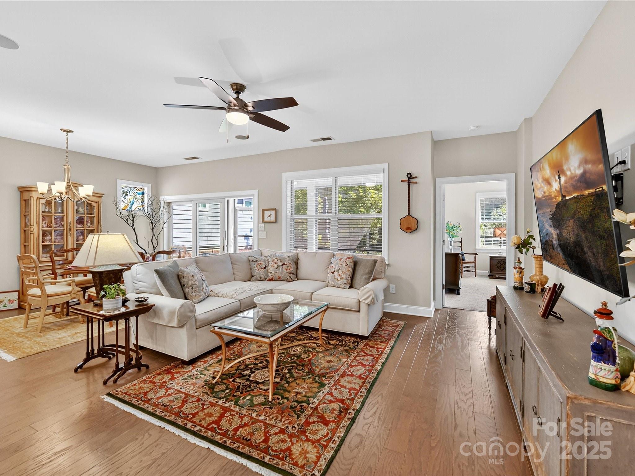 4851 Looking Glass Trail