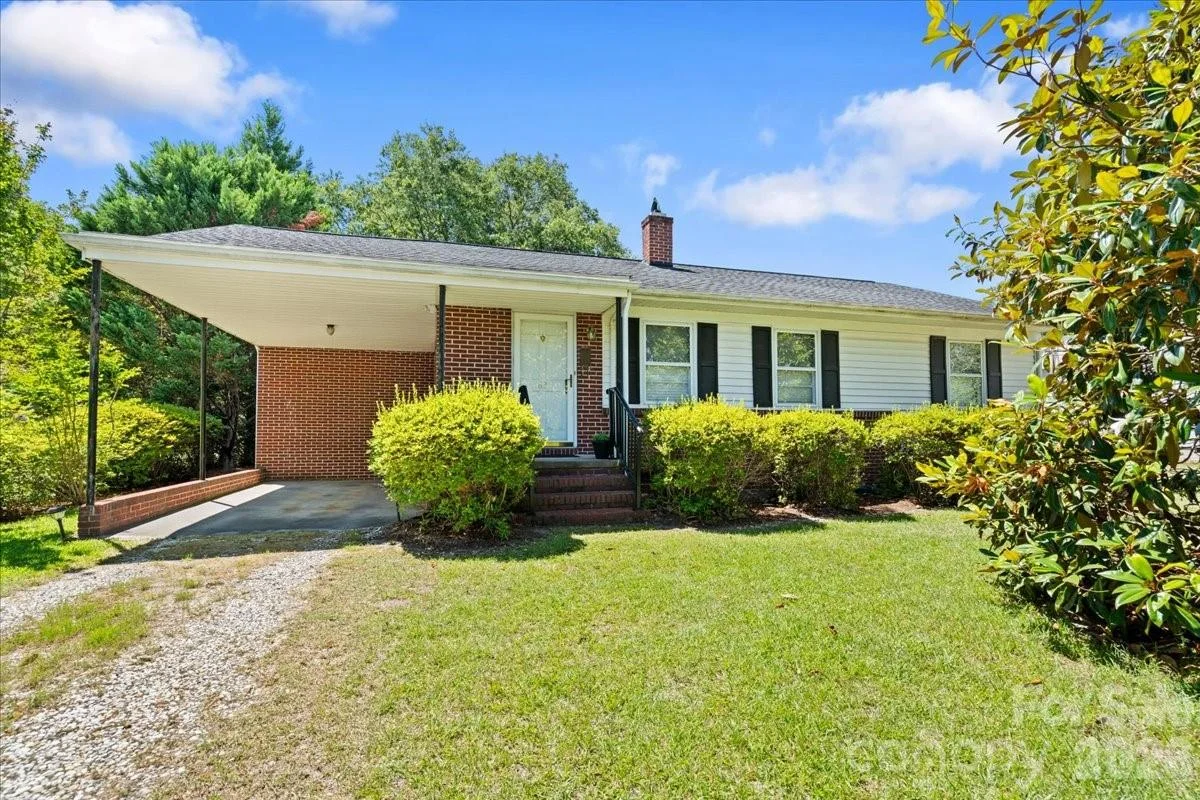 63 Lynn Avenue, Cheraw, SC, 29520