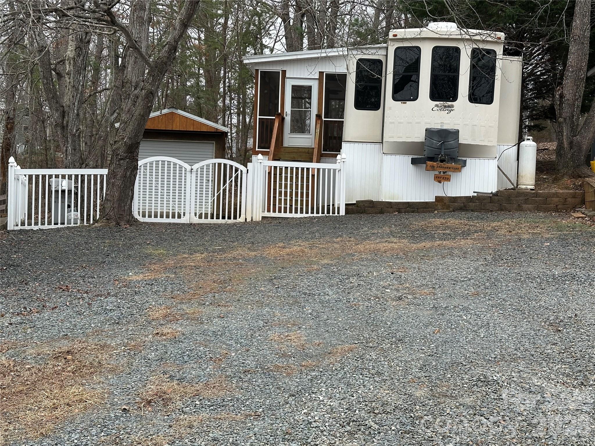 Badin Shores Resort - Residential