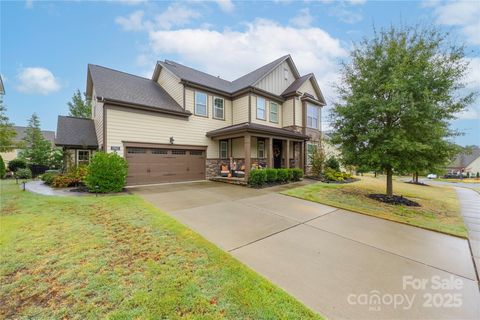 Photo of 17013 Luvera Lane, Charlotte, NC 28278 (MLS # 4317152)