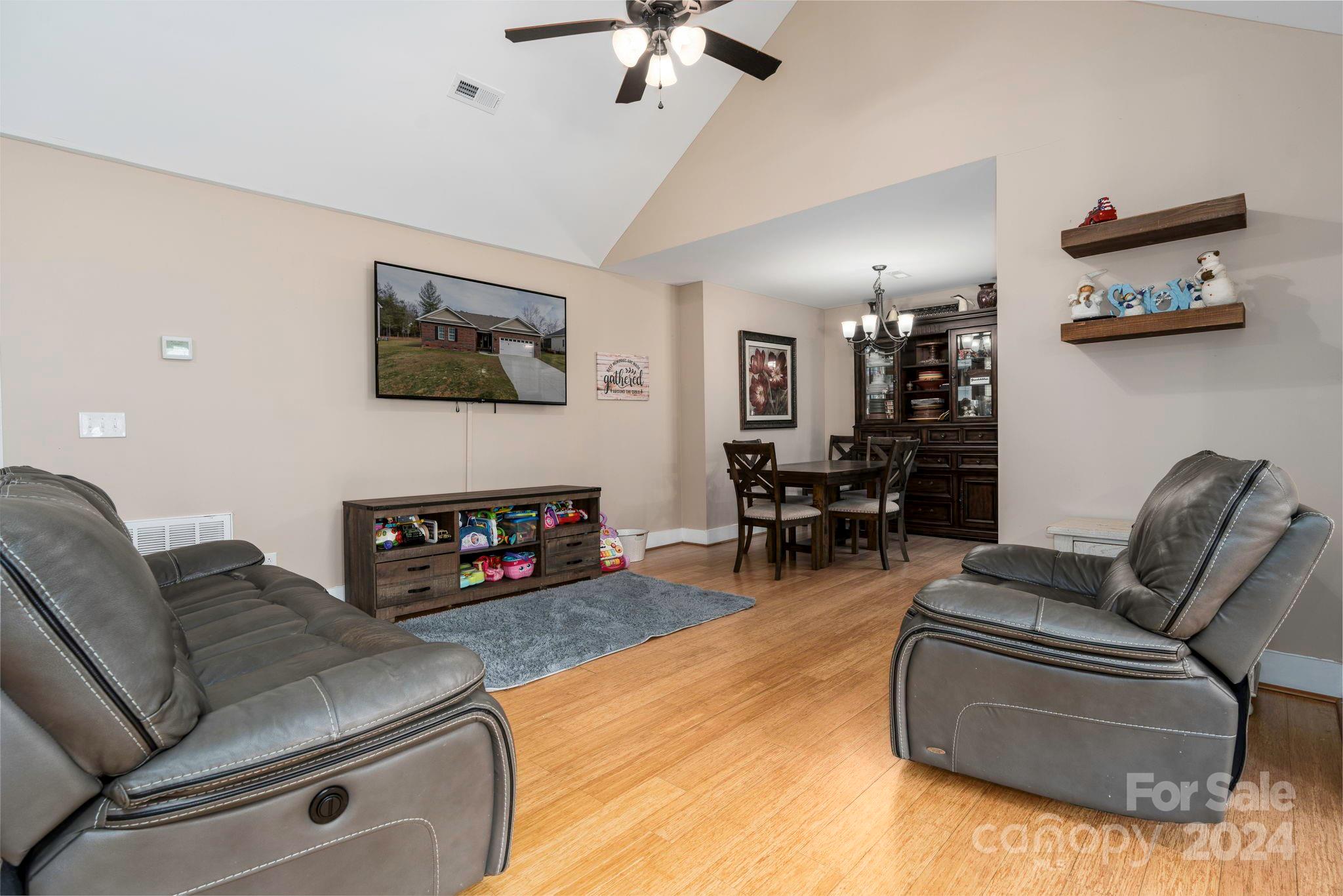 Wittenburg Springs - Residential