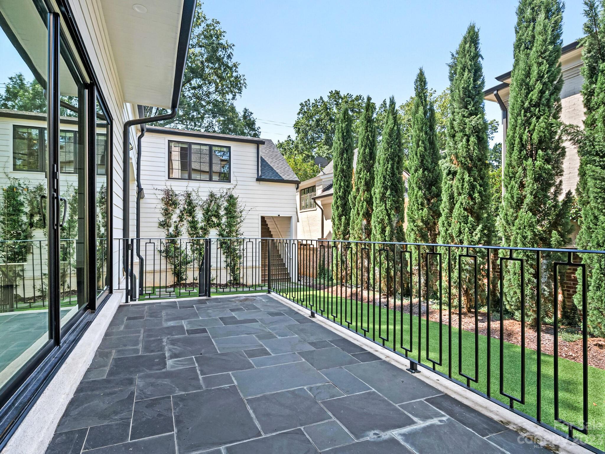 Myers Park - Residential