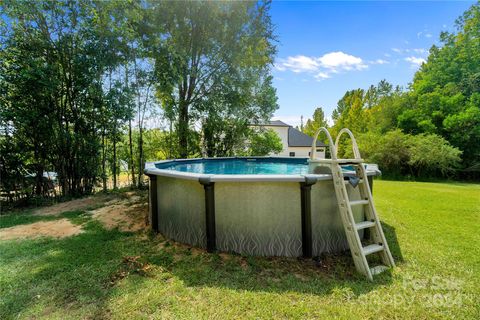 A home in Waxhaw