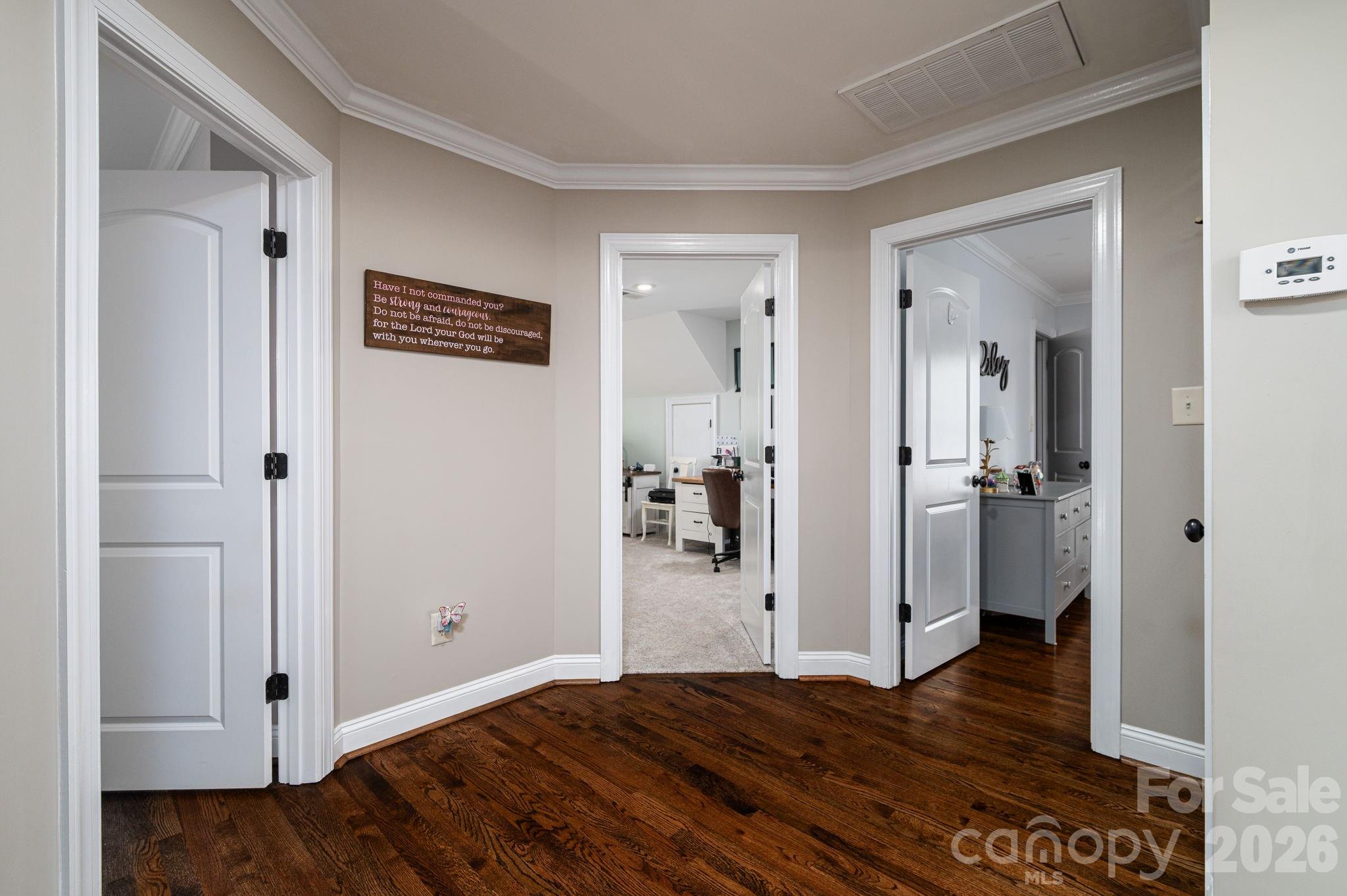 Eagles Walk - Residential