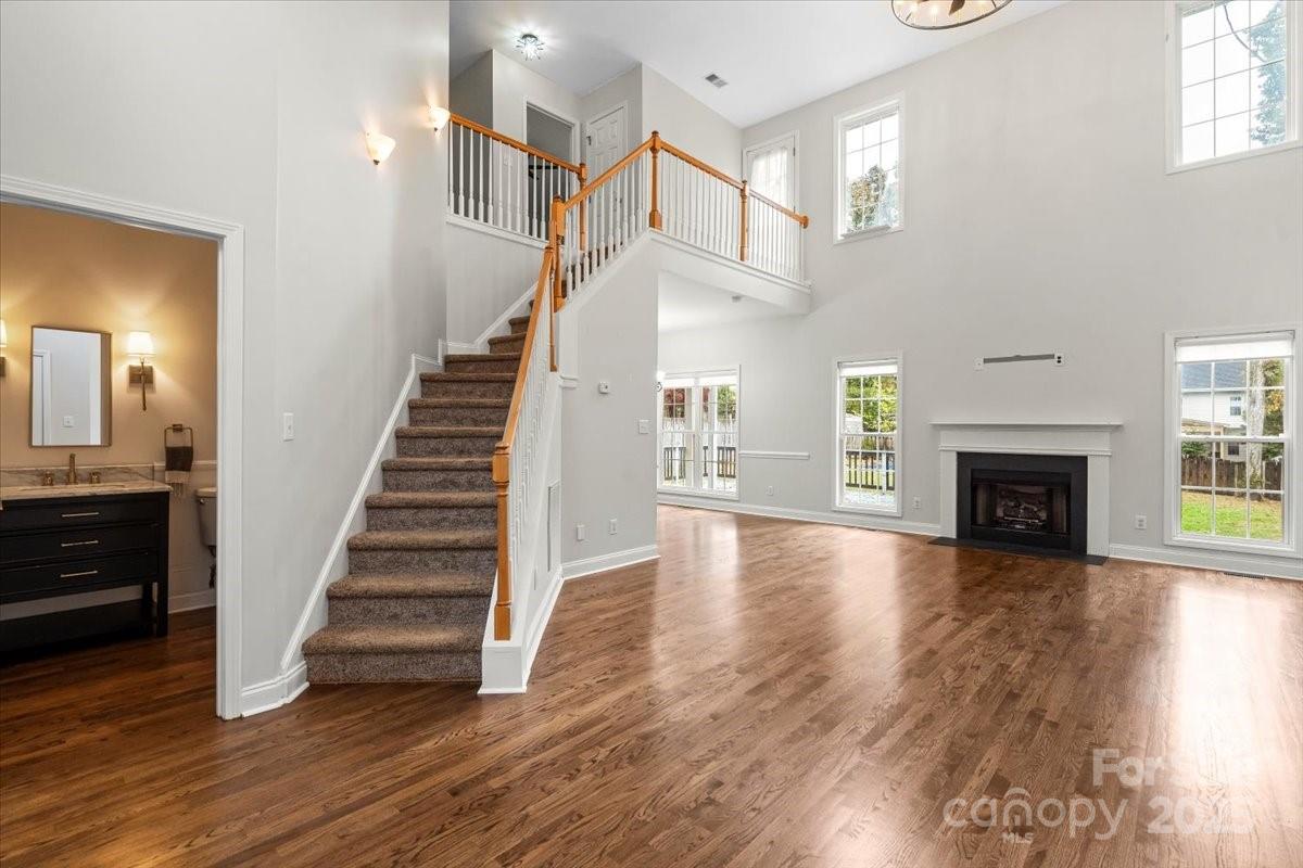 5014 Scaleybark Court