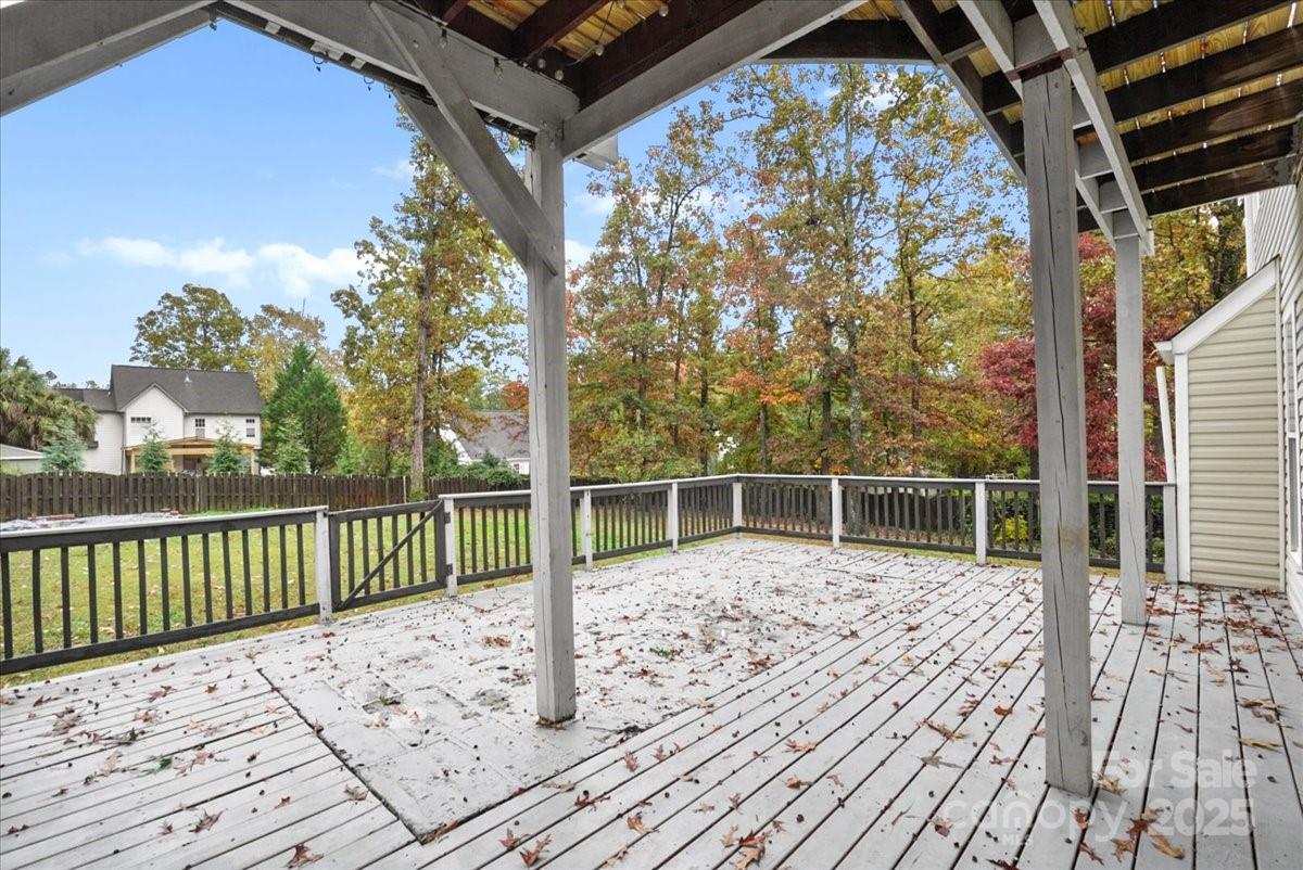 Country Woods - Residential