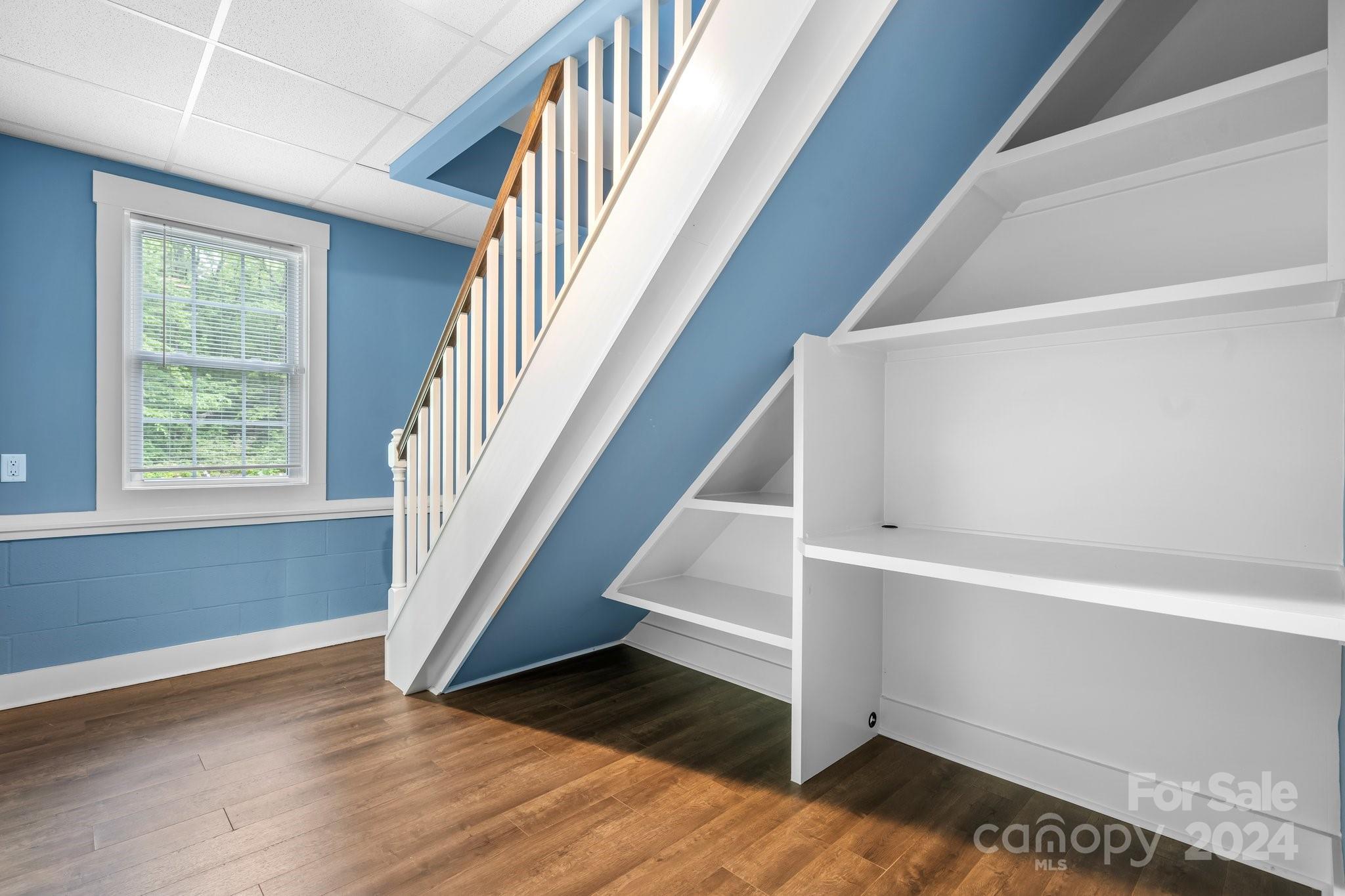 Stoney Creek Acres - Residential