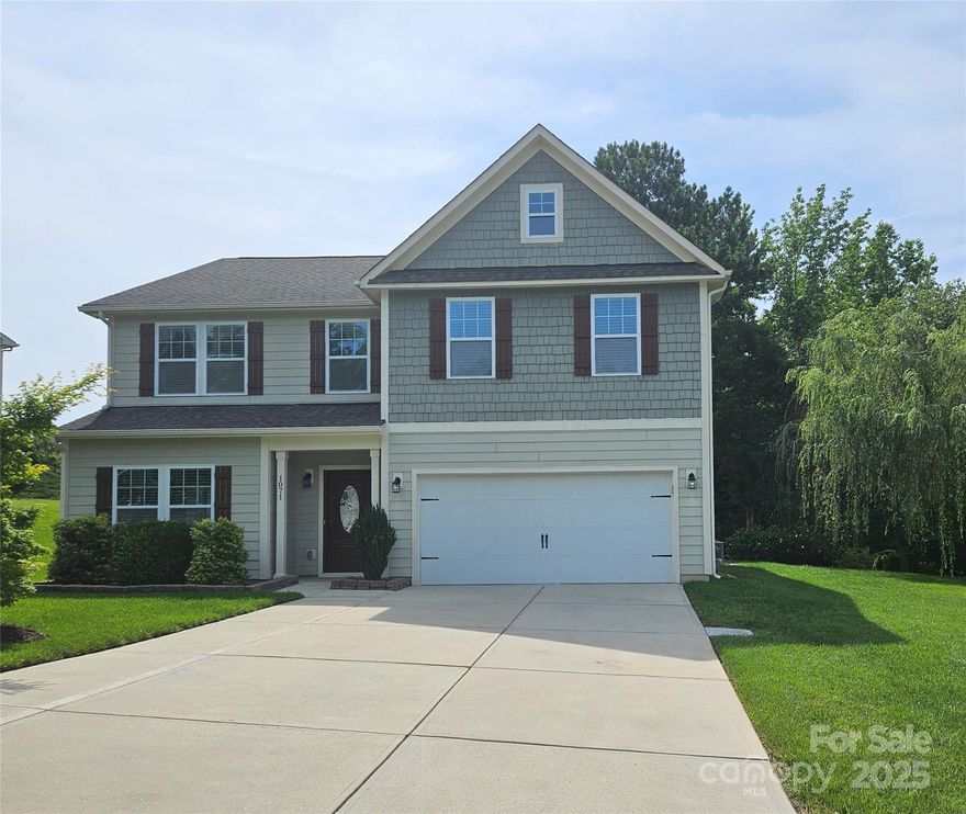 Special Incentive: Seller is offering up to $10,000 in  concession with a solid offer. Offer valid through September 30th, 2025. Freshly painted throughout, this home features updated interior colors that bring a clean, modern feel to every room. Beautifully maintained home featuring, irrigated lawn. Inside, you'll find an open floor plan perfect for entertaining, highlighted by a spacious kitchen with a large island and an updated pantry.  The great room featuring a gas fireplace, perfect to relaxing. Upstairs, the convenience of a second-floor laundry room and a versatile bonus room awaits.  The primary suite offers a serene retreat with a walk-in closet and a bathroom that includes both a walk-in shower and a relaxing soaking tub.  Step outside to a stunning backyard oasis, featuring a beautifully finished brick paver patio and a unique firepit-perfect for relaxing and enjoying peaceful evenings under the star.  Washer, dryer, and refrigerator, convey with a strong offer.