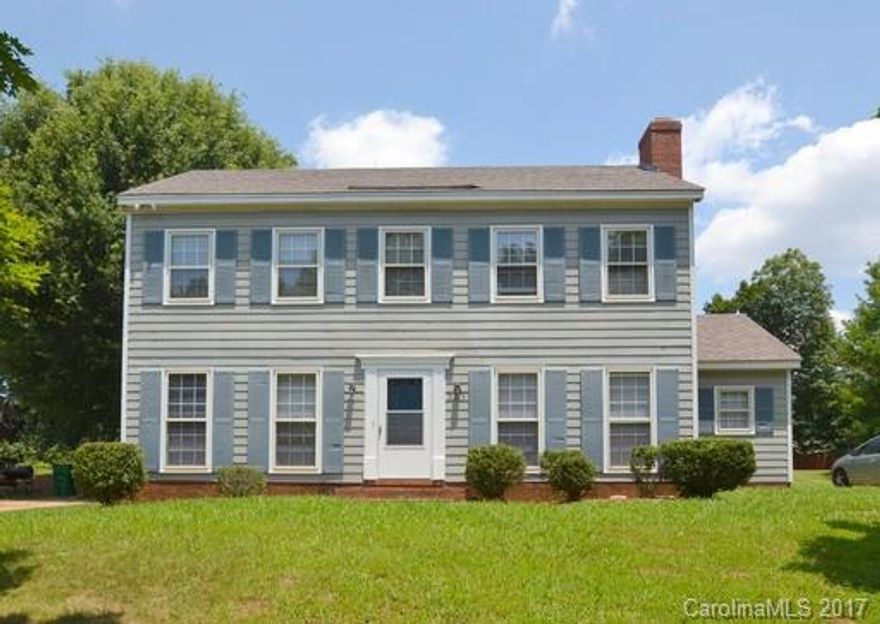 Available 7/7/17 3 bed 2 bath.  New flooring in kitchen, foyer and bathrooms. New storm doors on front and side. New HVAC system in 2016 with dual zone heat/ac for up/down levels. New ceiling fans in living/den area.
Nice floor plan - Den with wood burning fireplace and separate living room. Separate kitchen eat-in area and dining room. 1/2 bath downstairs. Upstairs has 3 good size bedrooms with 2 full bathrooms. Window blinds throughout house. Lush backyard with lots of privacy