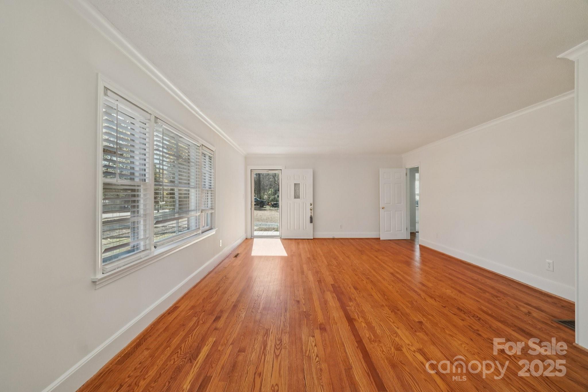 Twin Lakes - Residential