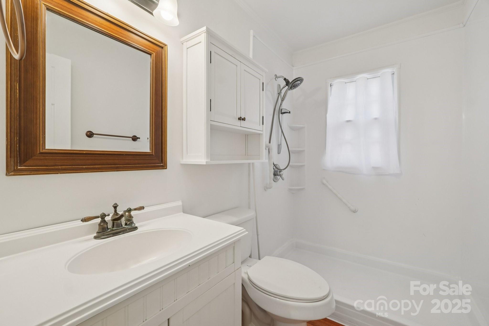 Twin Lakes - Residential