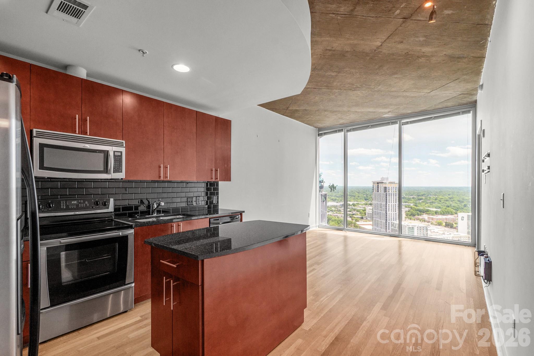 Avenue Condominiums - Residential