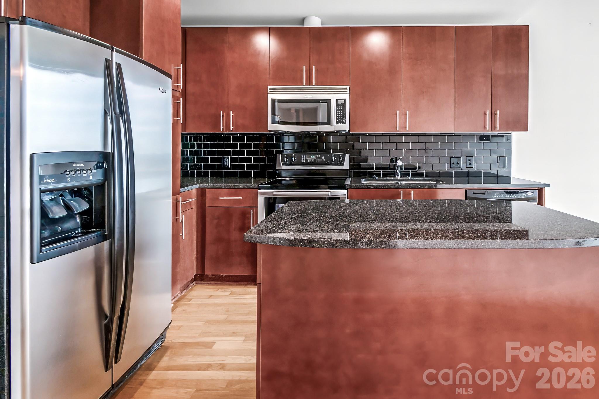 Avenue Condominiums - Residential