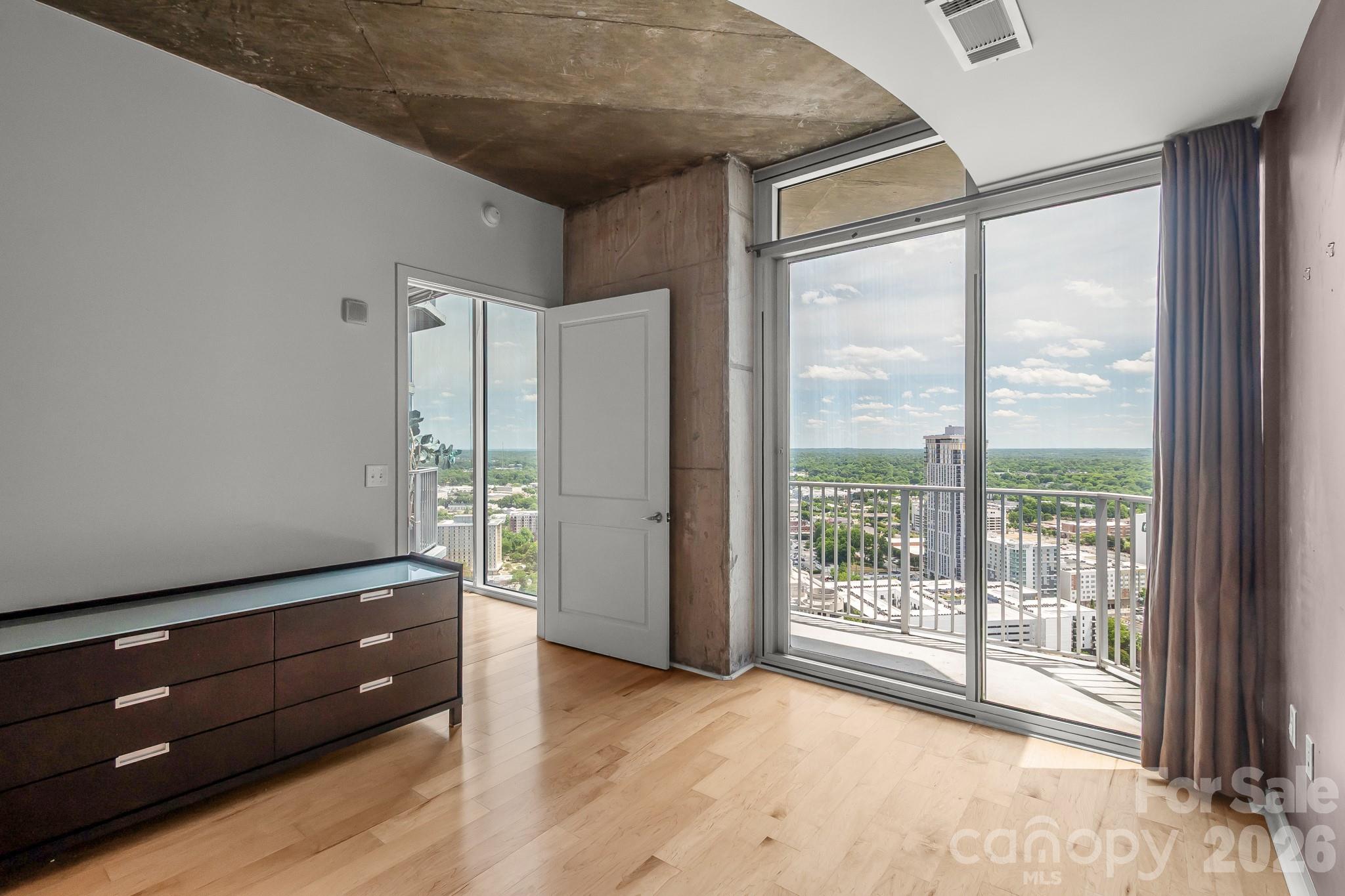 Avenue Condominiums - Residential