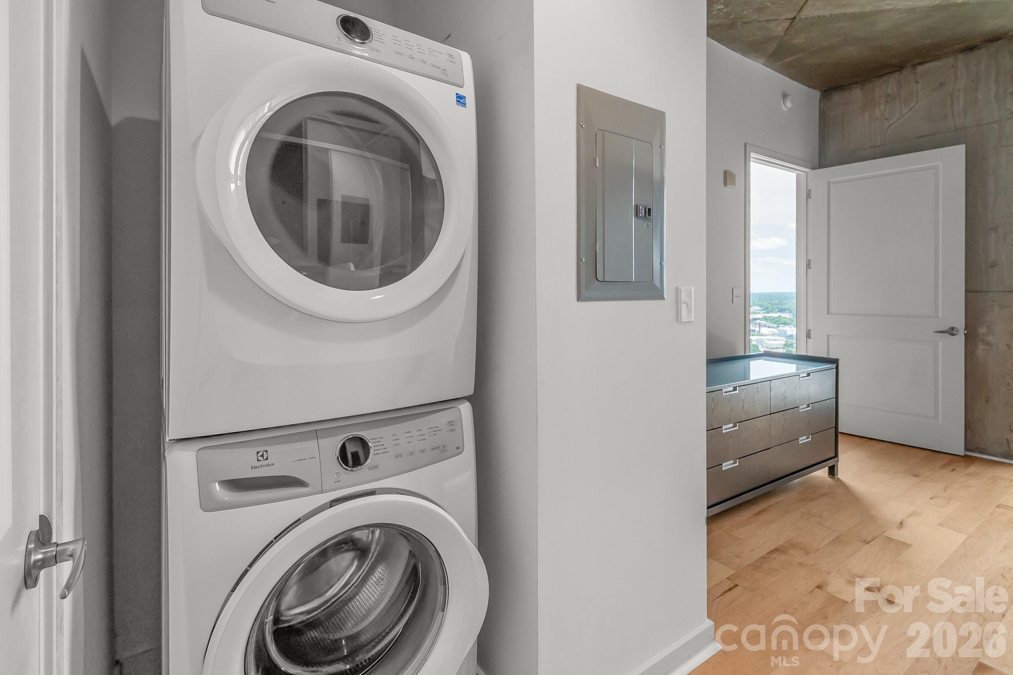 Avenue Condominiums - Residential