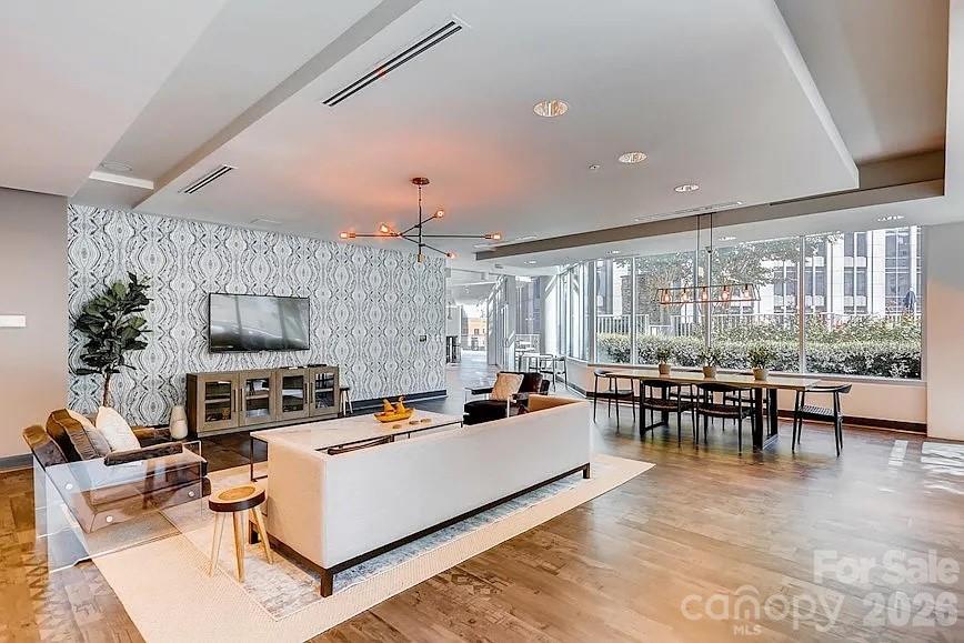 Avenue Condominiums - Residential