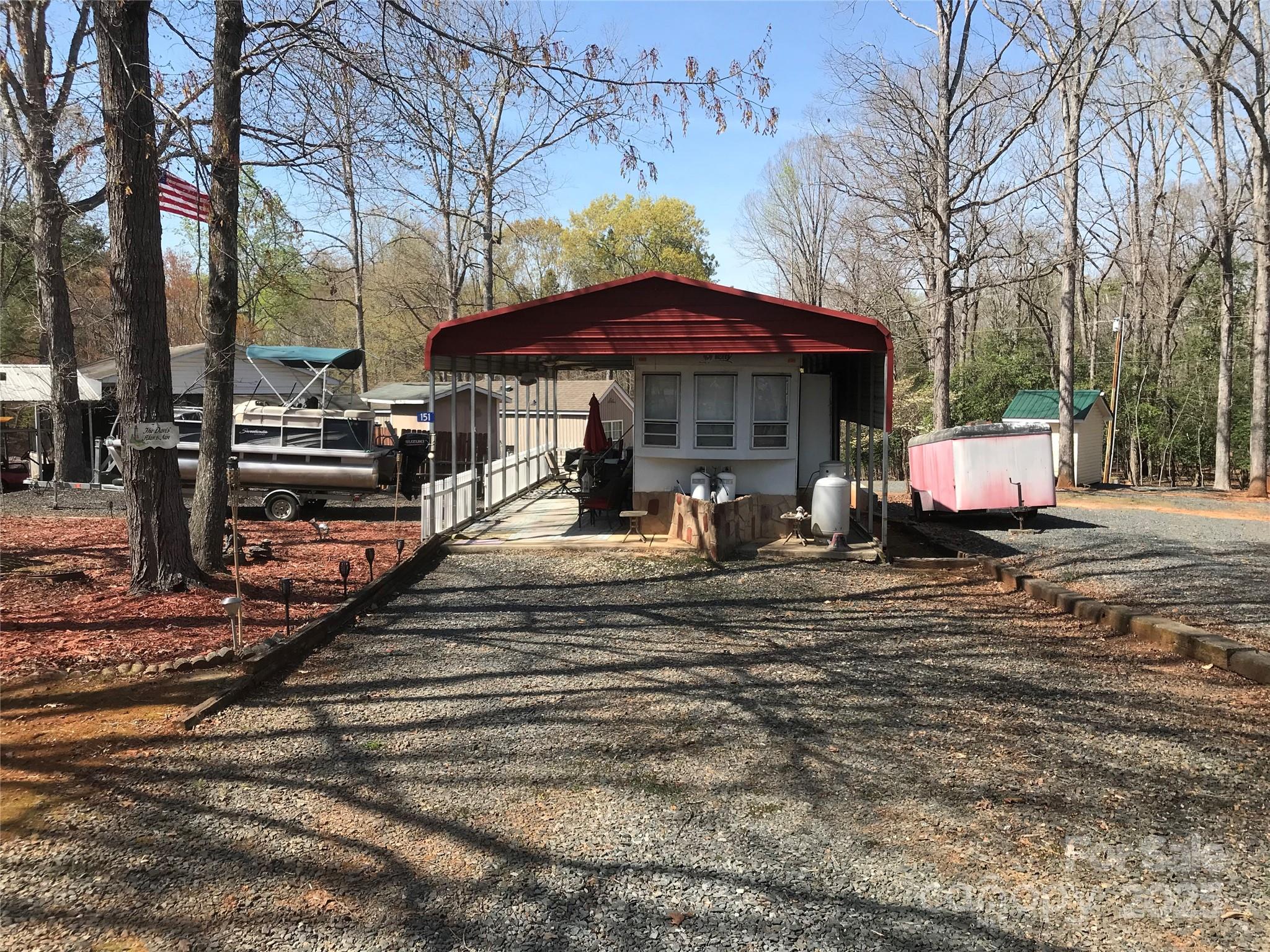 149 Deer Park Road D26/27