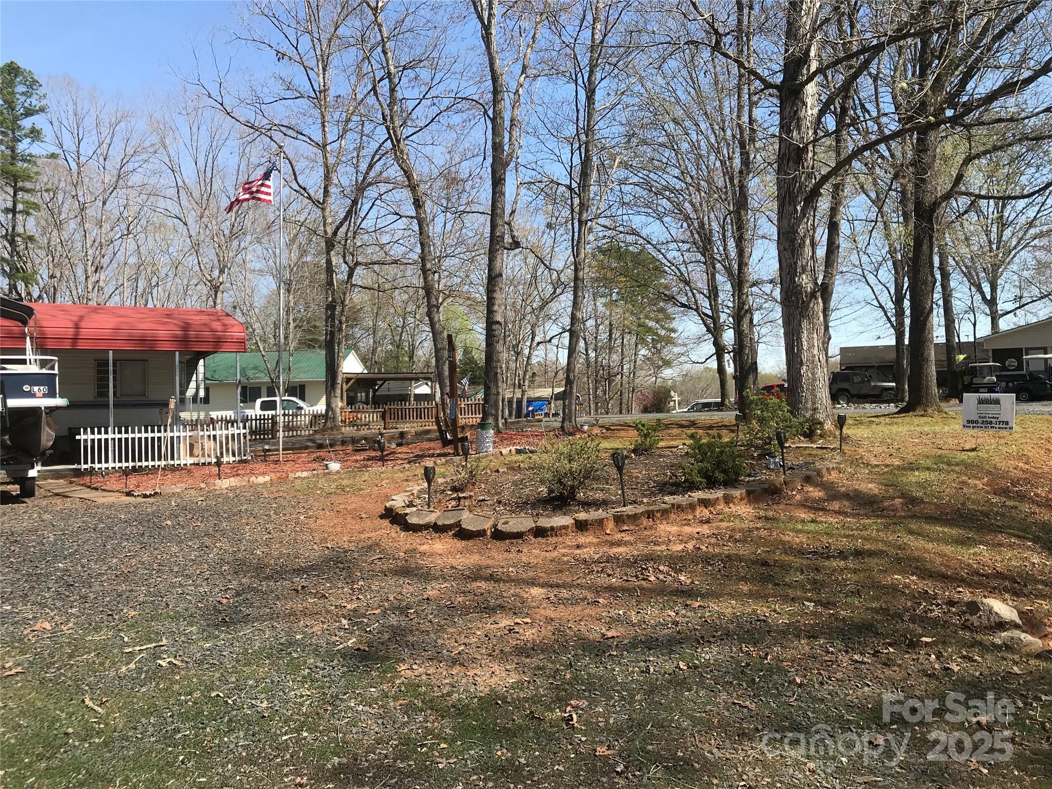 Twin Harbor - Residential