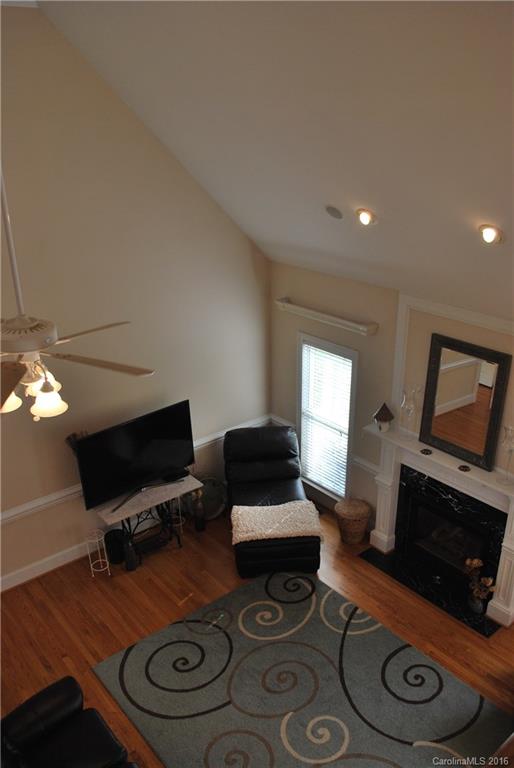 Miller Pond - Residential