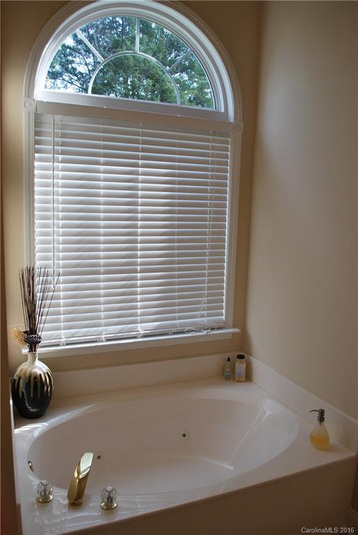 Miller Pond - Residential