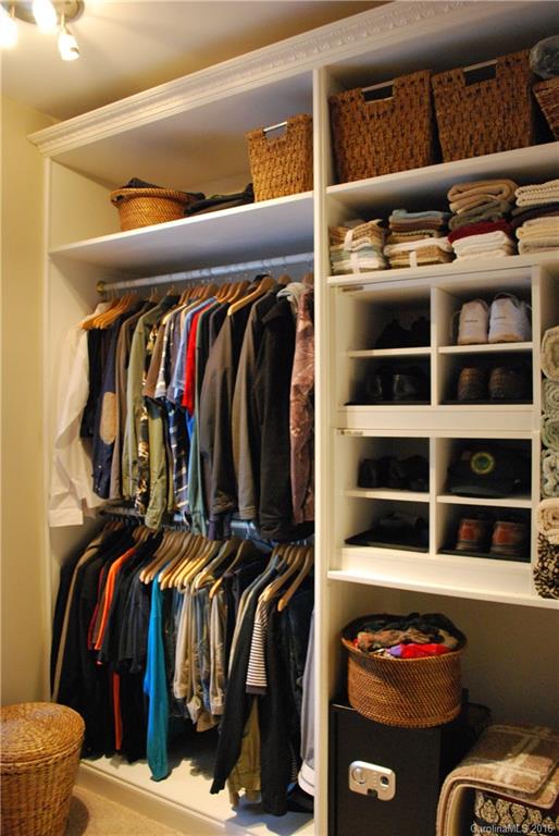 Miller Pond - Residential