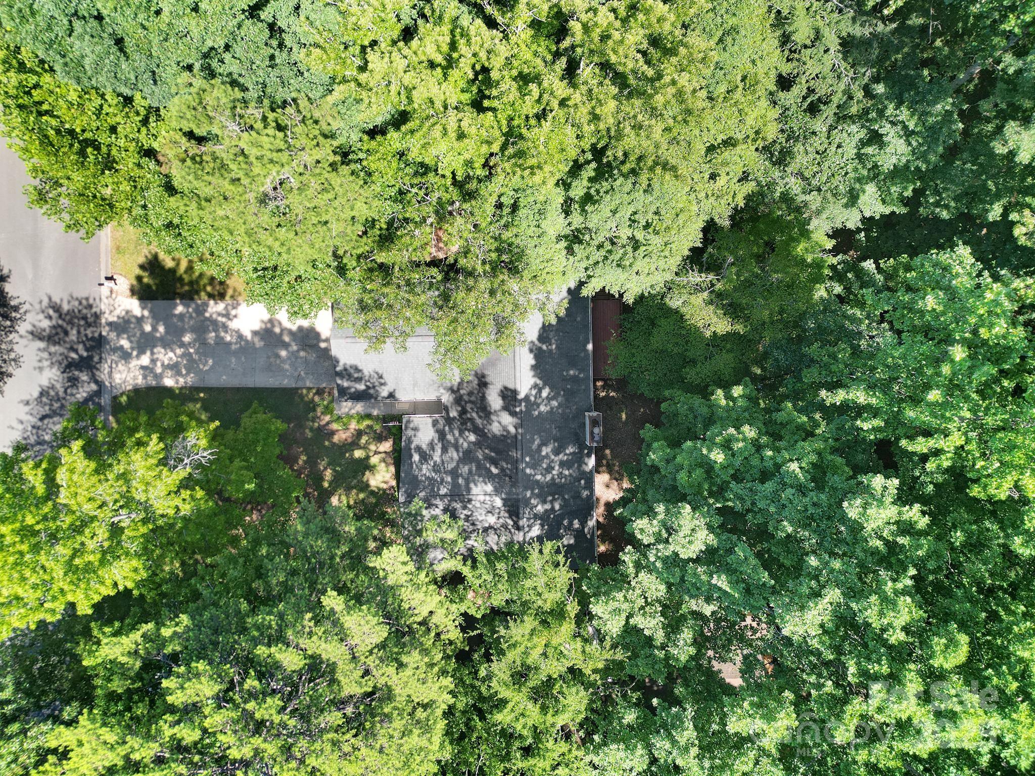 8416 Rittenhouse Circle
