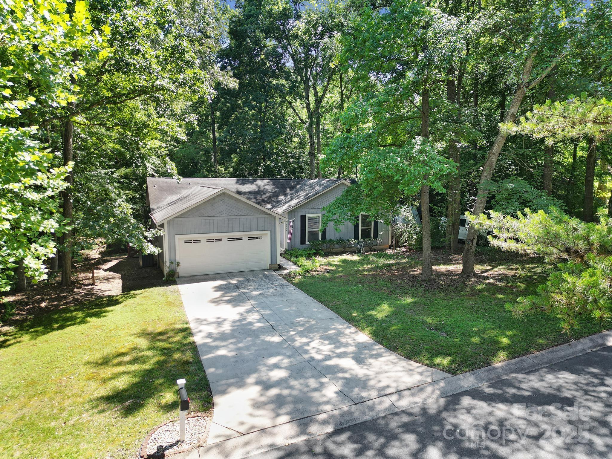 8416 Rittenhouse Circle
