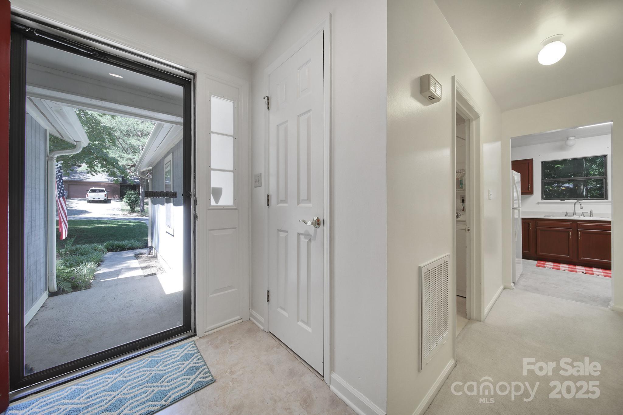8416 Rittenhouse Circle