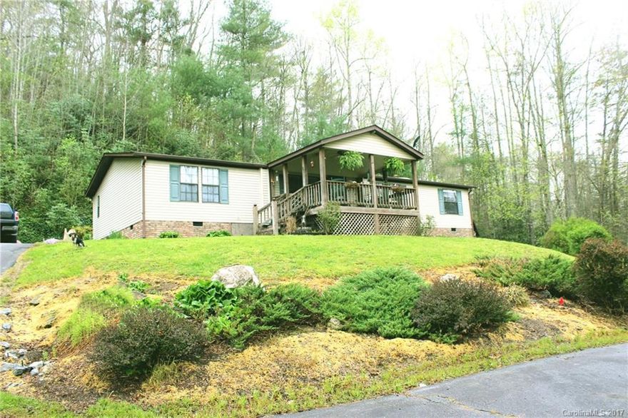 Private 2 acre upgraded manufactured home less than 1/2 mile from Holmes State Forest. Kitchen Island, Hardwood floors, Porch on front, Deck on back. Nice spa tub in master.
There is no HOA, but $100 annual road maintenance fee.