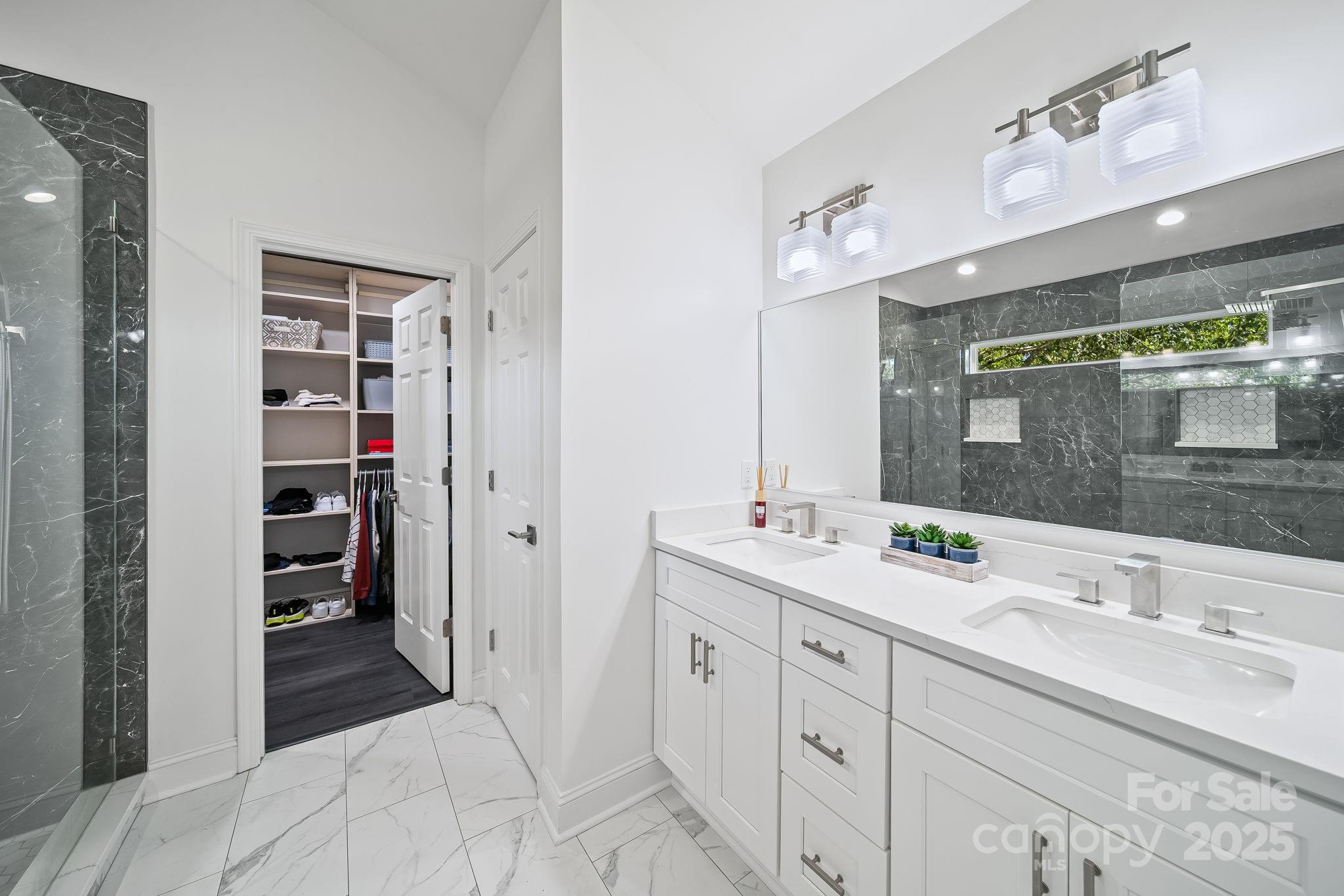 Lynnwood Farms - Residential