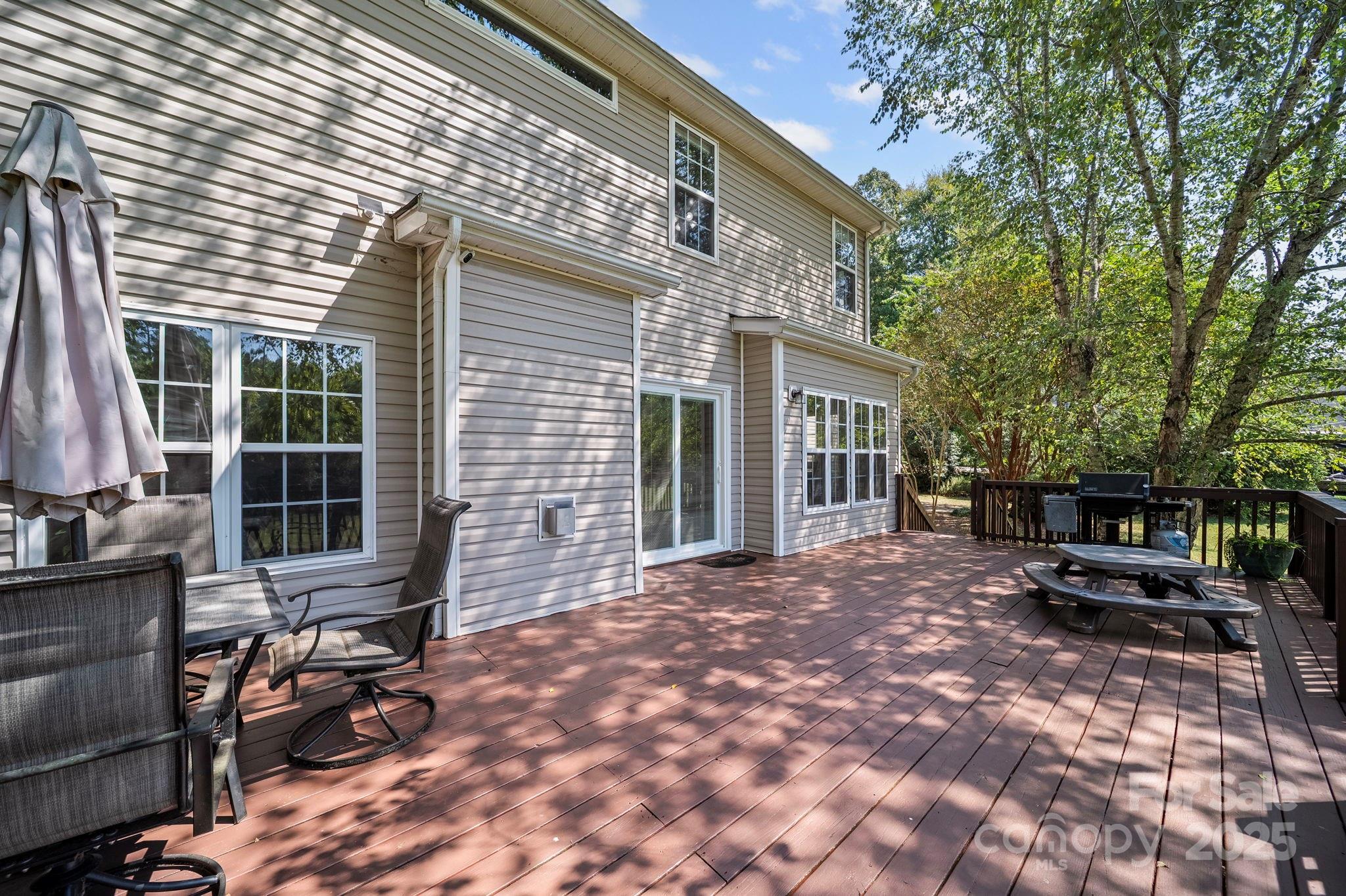 Lynnwood Farms - Residential