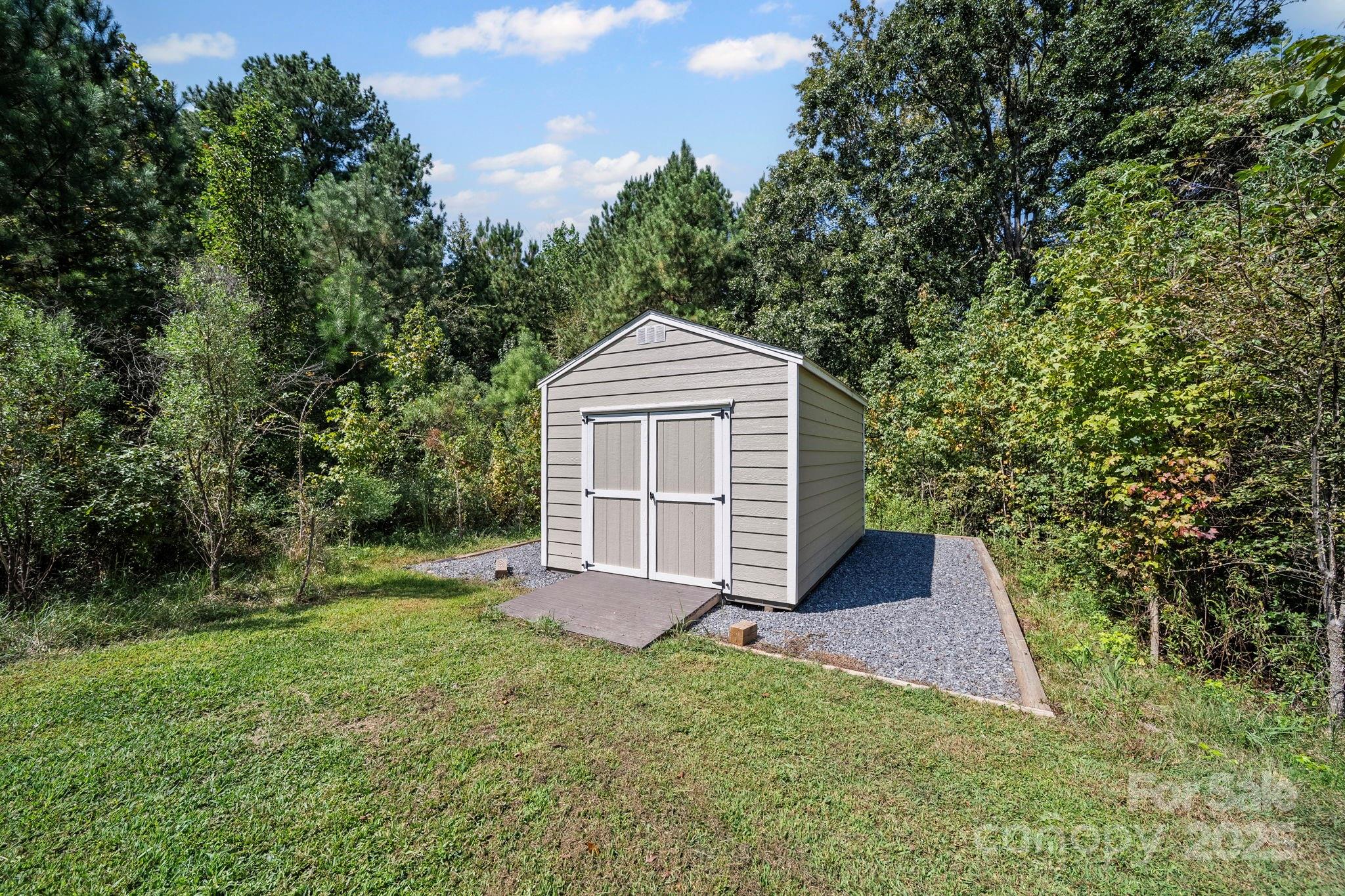 Lynnwood Farms - Residential